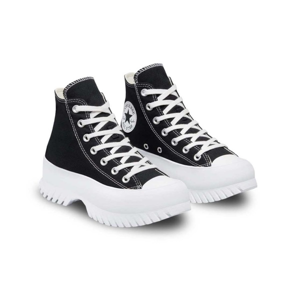BNWT Converse Chuck Taylor All Star Lugged 2.0 – Unisex Size 8.5 Women / 6.5 Men - Picture 1 of 13